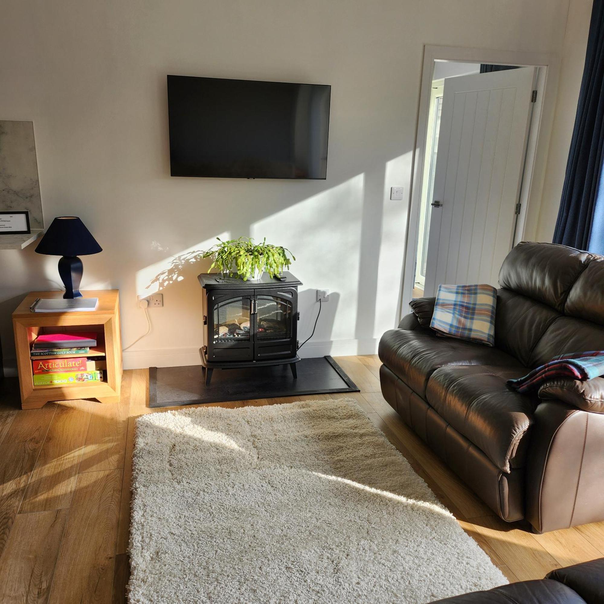 The Chalet At Wyvis Spean Bridge Exteriör bild